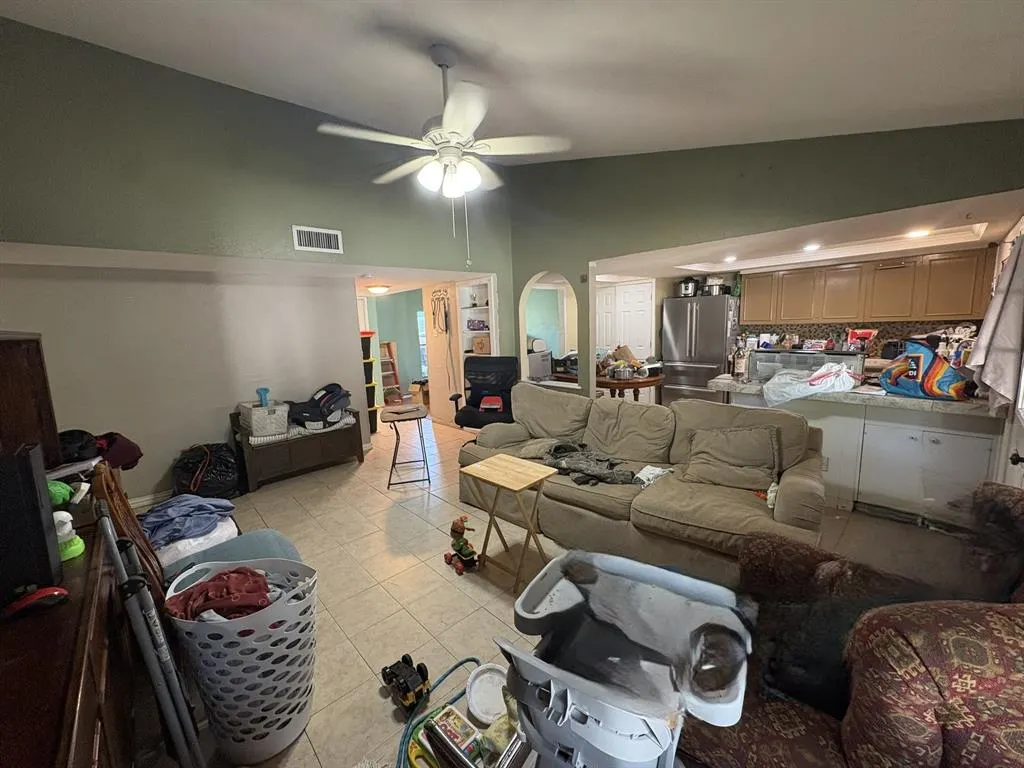 1501 Fairfield Drive