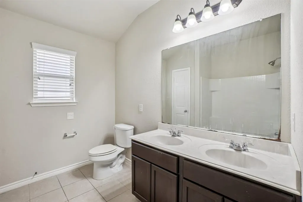 2408 Jill Creek Drive