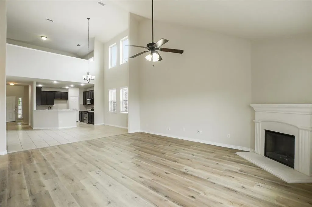 2408 Jill Creek Drive