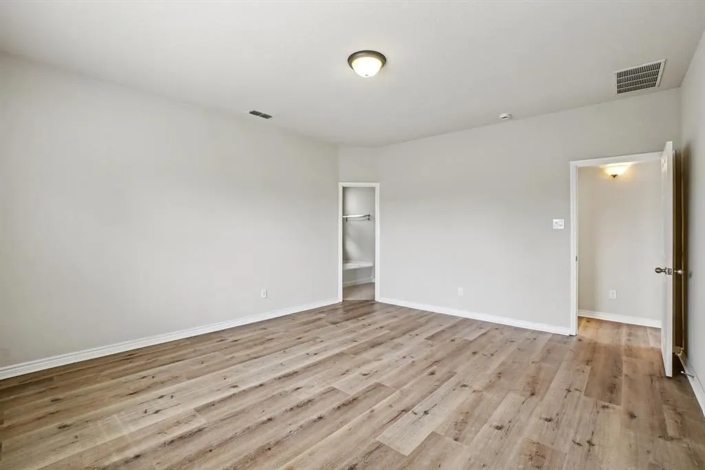 2408 Jill Creek Drive