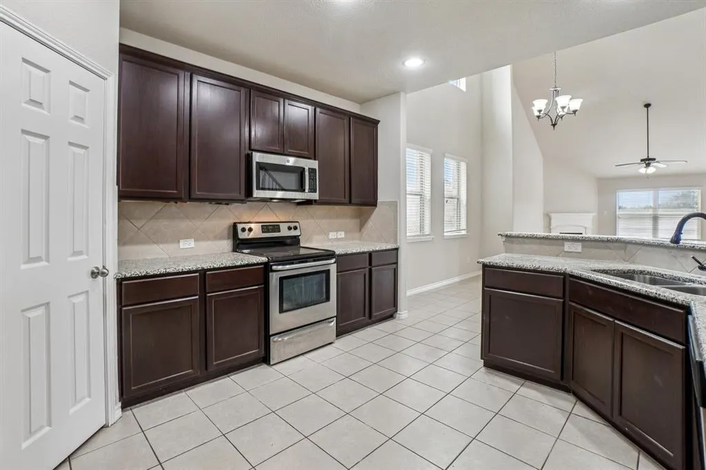 2408 Jill Creek Drive