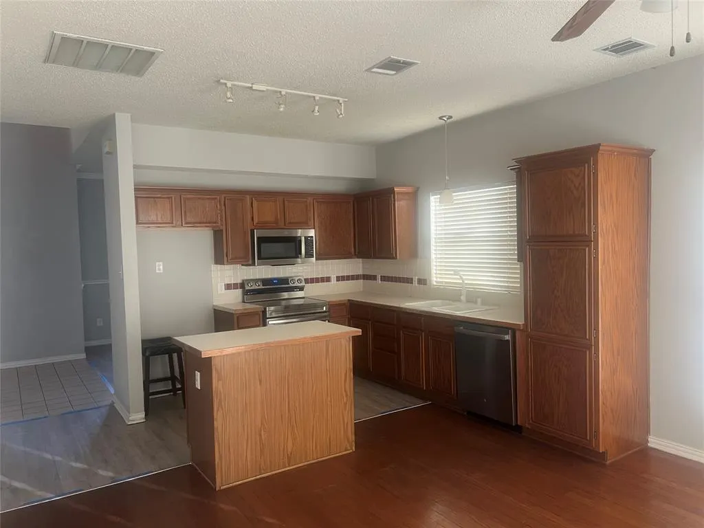 2309 Dyers Oak Drive