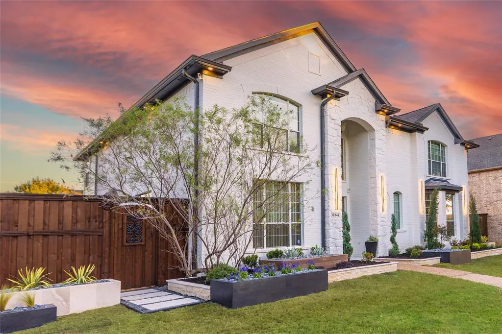 13342 Grayhawk Boulevard