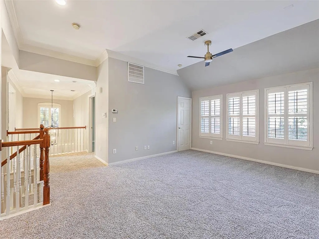 2673 April Sound Lane