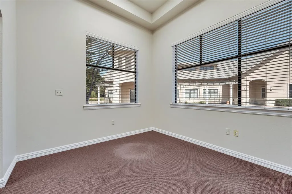 5052 Tennyson Parkway