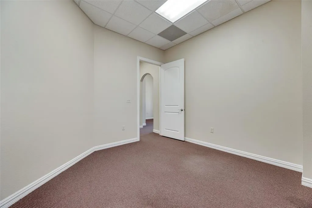 5052 Tennyson Parkway