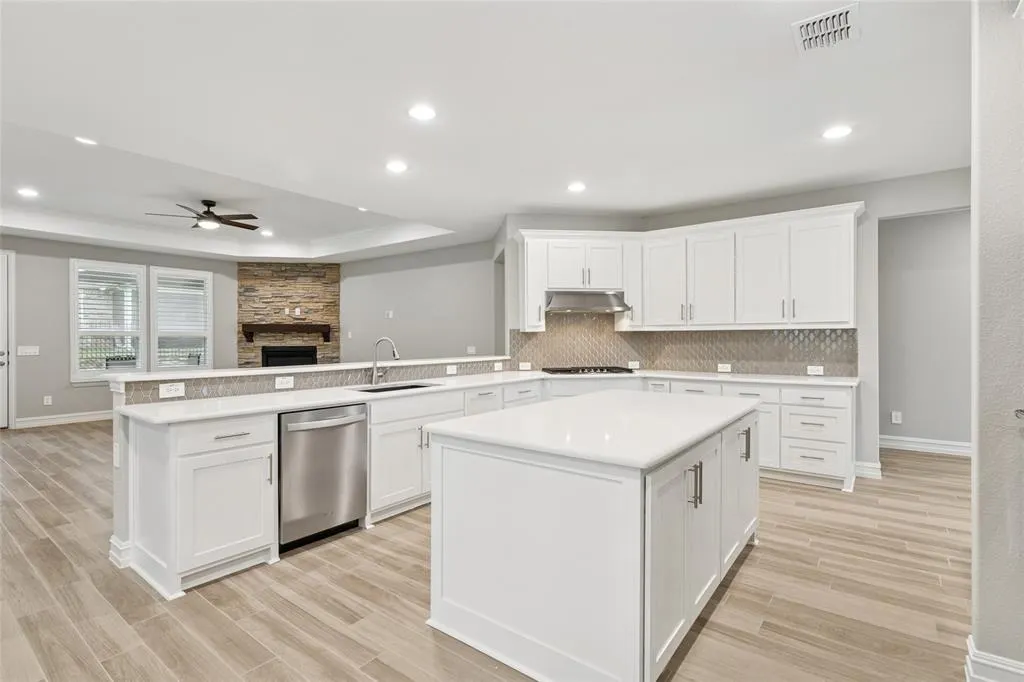 1116 Cornerstone Drive