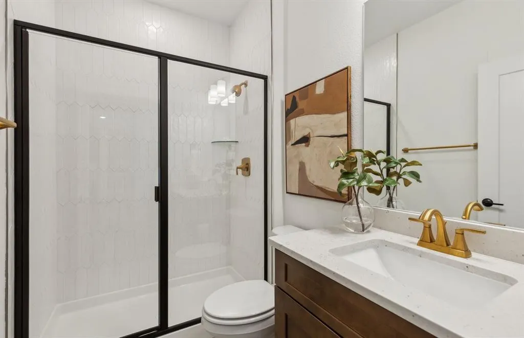 2929 Cliffside Drive