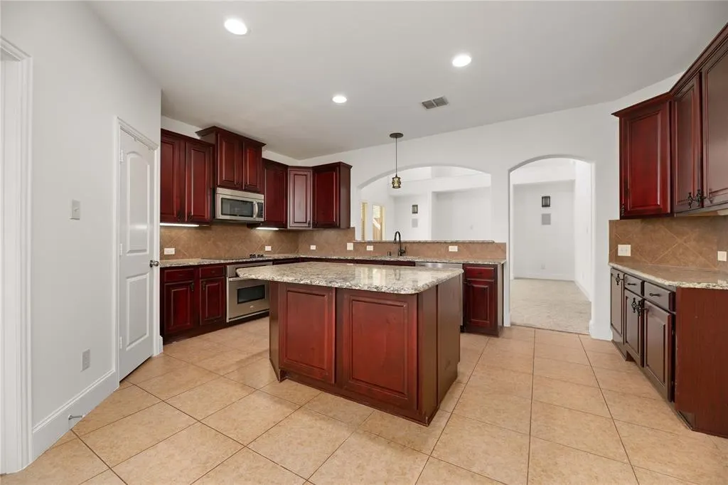 2705 Westpoint Drive