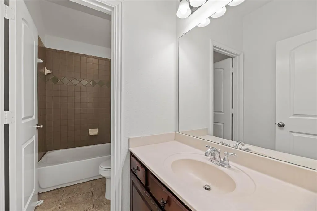 2705 Westpoint Drive