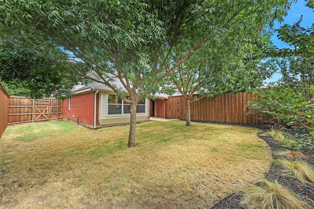 8609 Shakespeare Lane