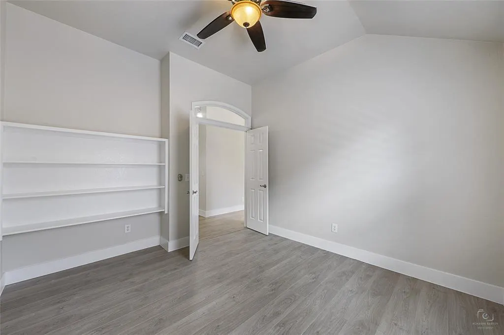 8609 Shakespeare Lane