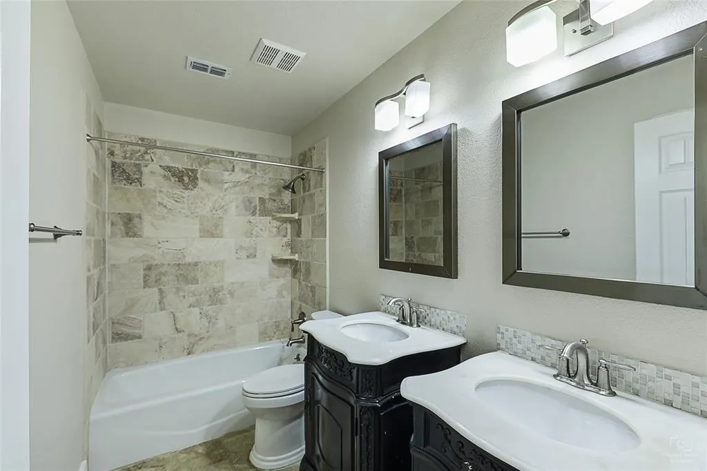 8609 Shakespeare Lane