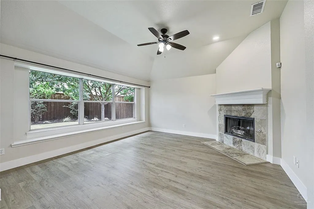 8609 Shakespeare Lane