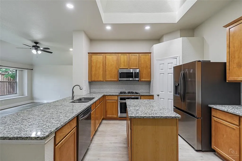 8609 Shakespeare Lane