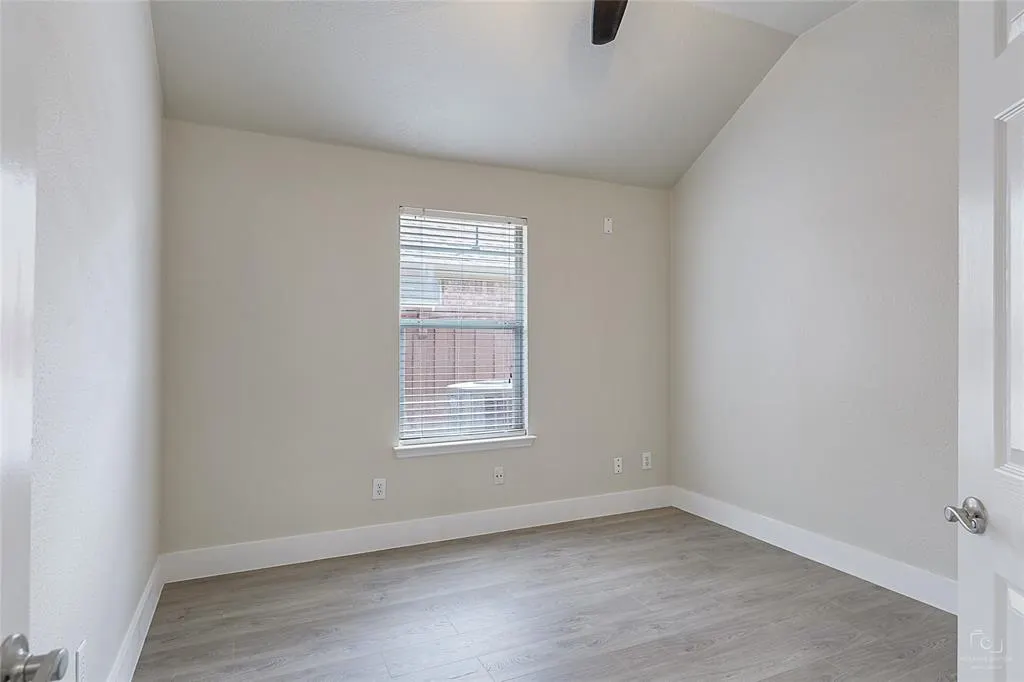 8609 Shakespeare Lane