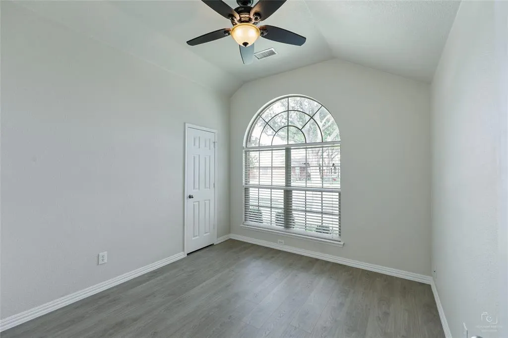 8609 Shakespeare Lane