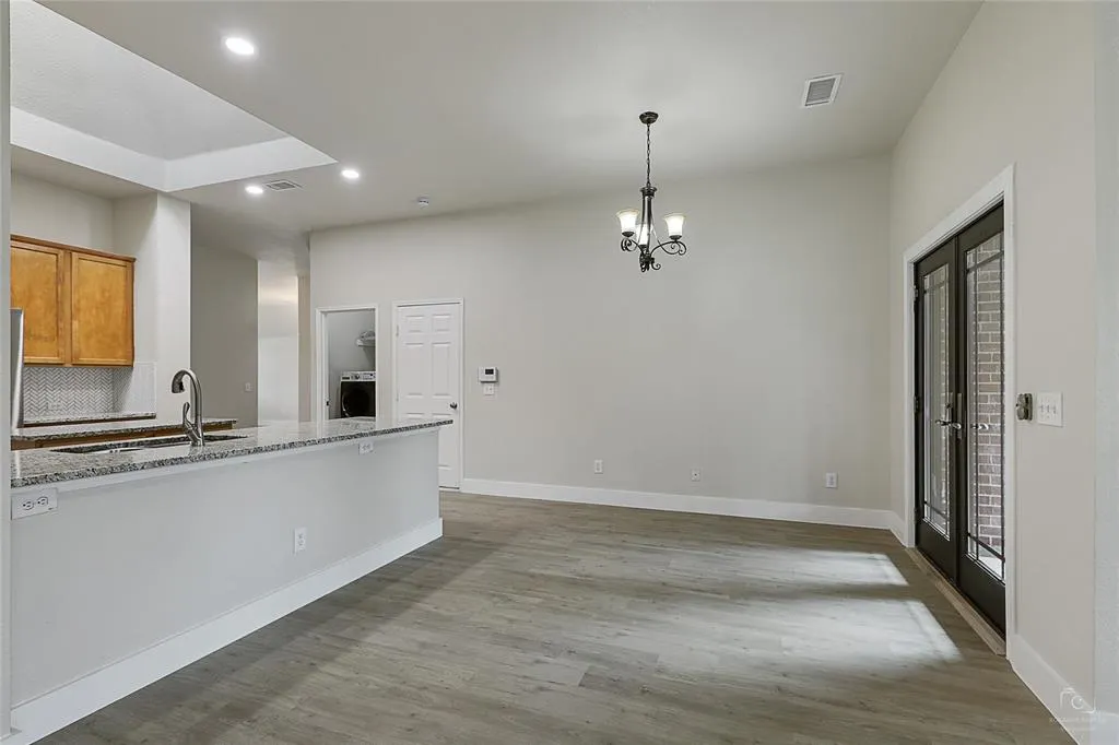 8609 Shakespeare Lane