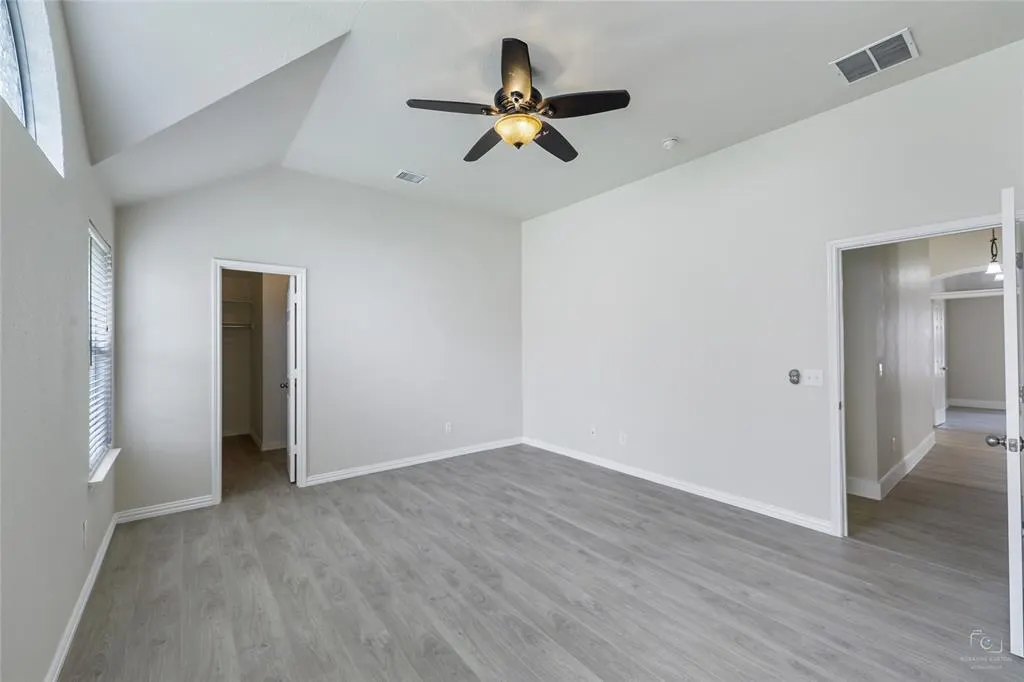 8609 Shakespeare Lane