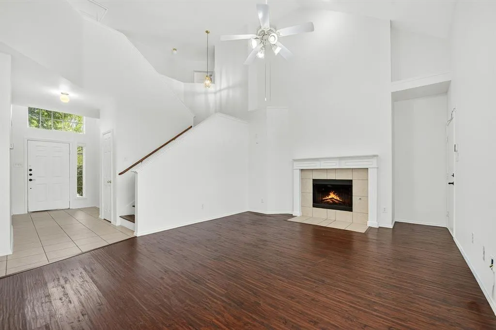 1006 Hidden Creek Drive