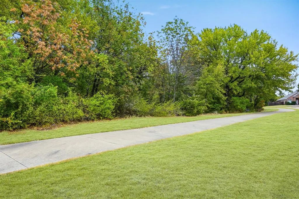 1006 Hidden Creek Drive