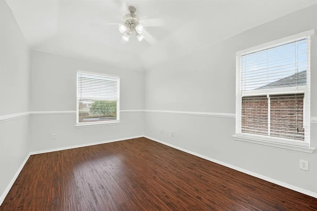 1006 Hidden Creek Drive