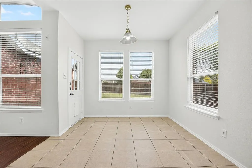 1006 Hidden Creek Drive