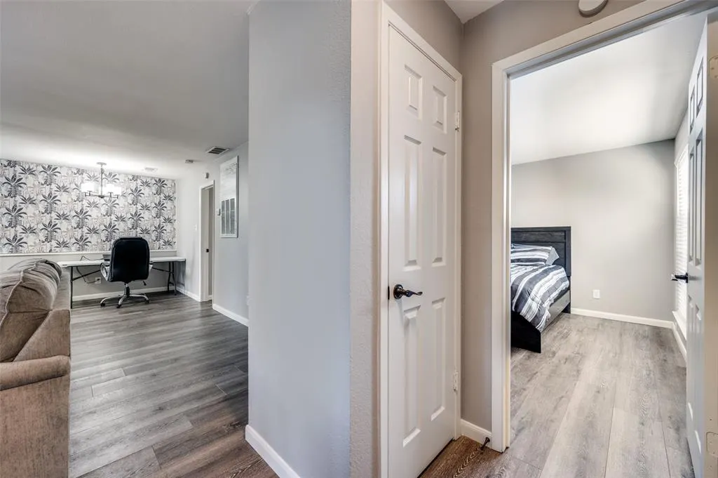 5981 Arapaho Road, #1003