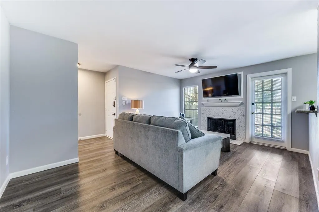 5981 Arapaho Road, #1003