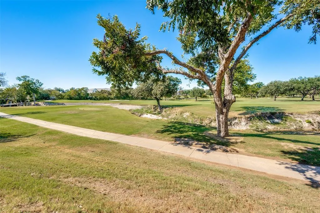 5981 Arapaho Road, #1003