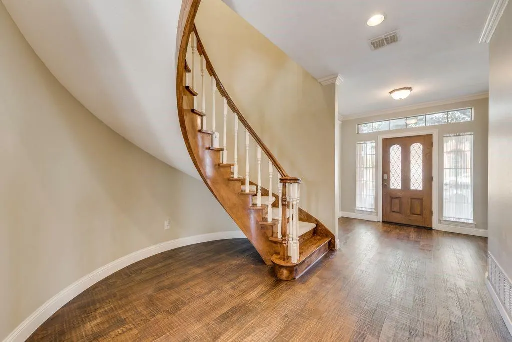 3420 Cabriolet Court