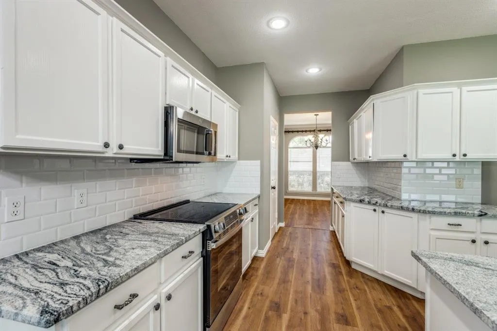 11331 Waterford Lane