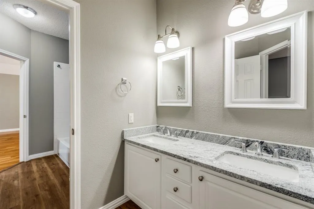 11331 Waterford Lane