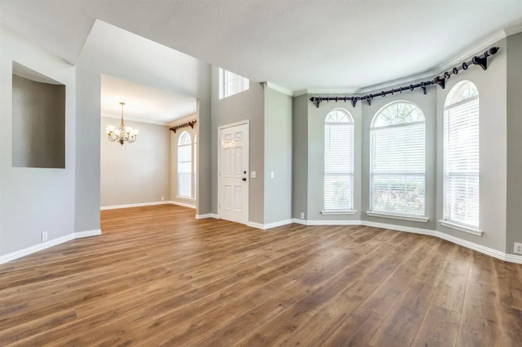 11331 Waterford Lane