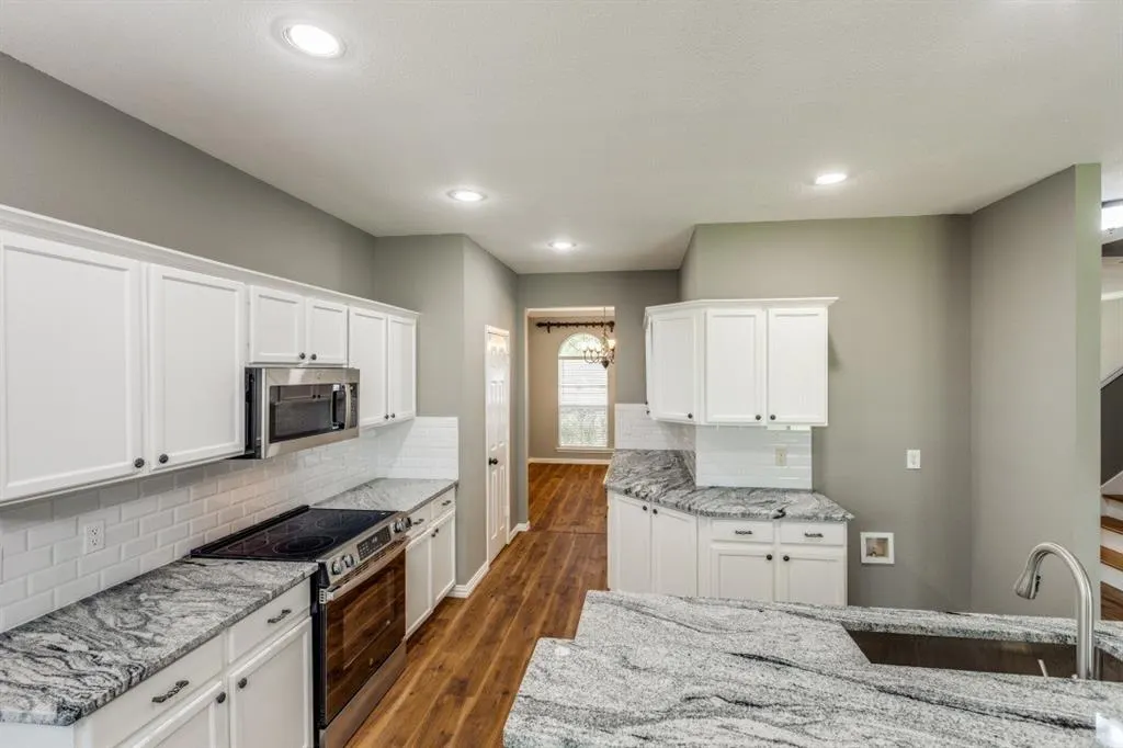 11331 Waterford Lane