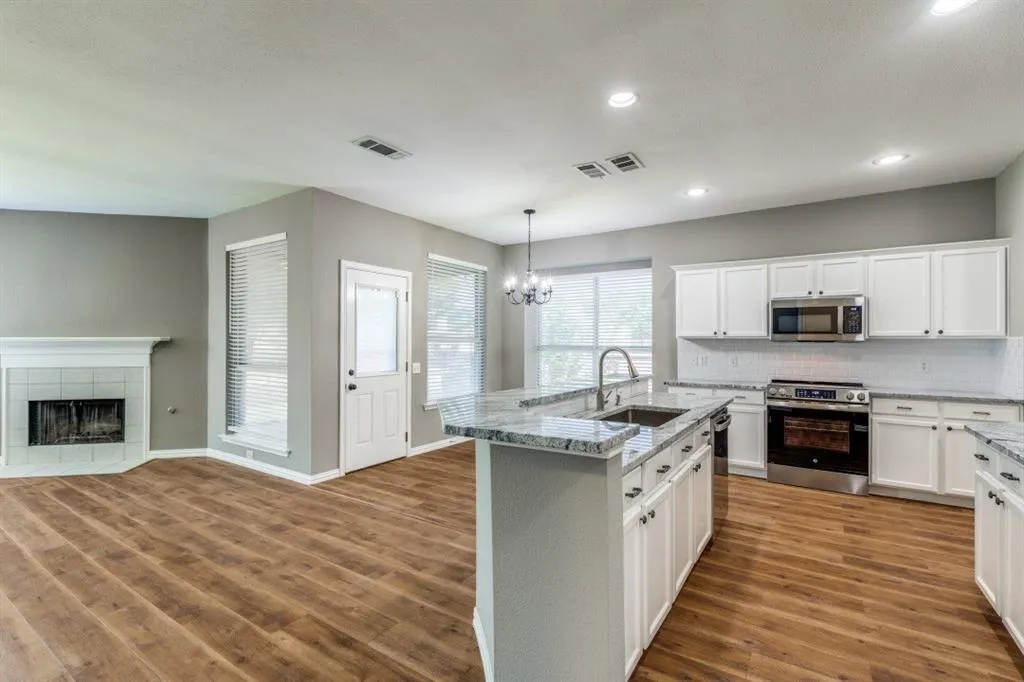 11331 Waterford Lane