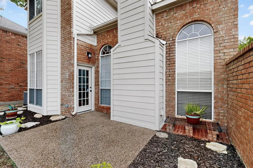 3026 Silver Springs Lane