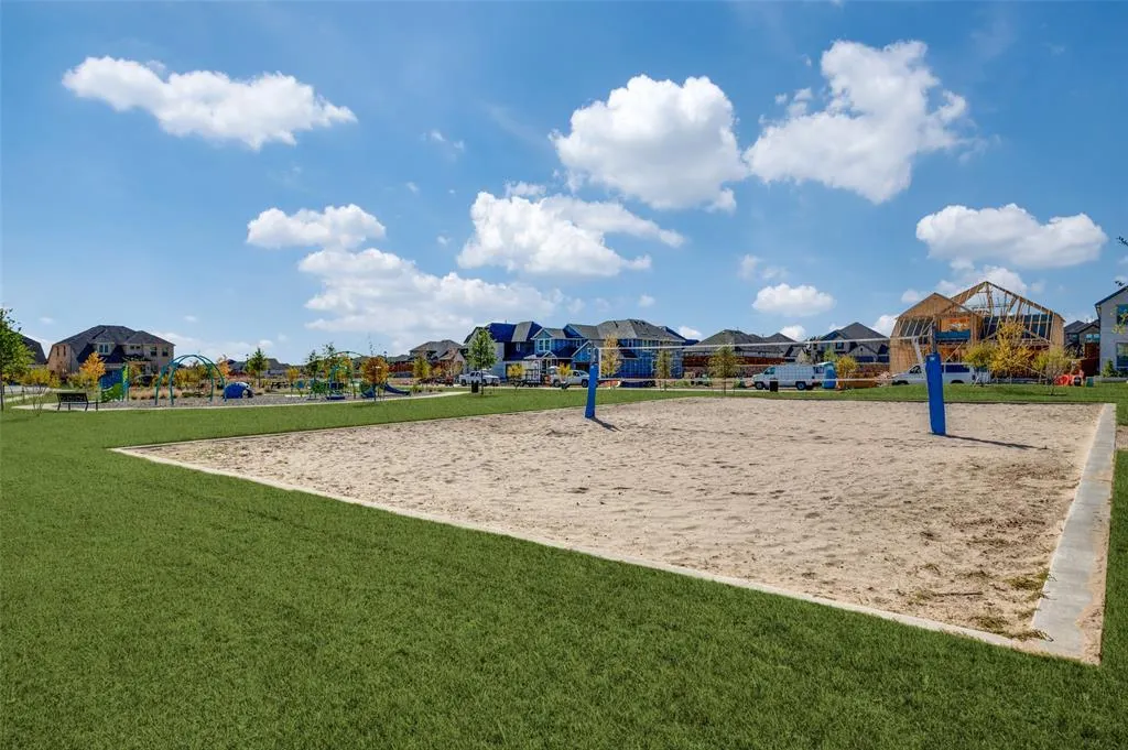 1312 Silver Grass Meadows