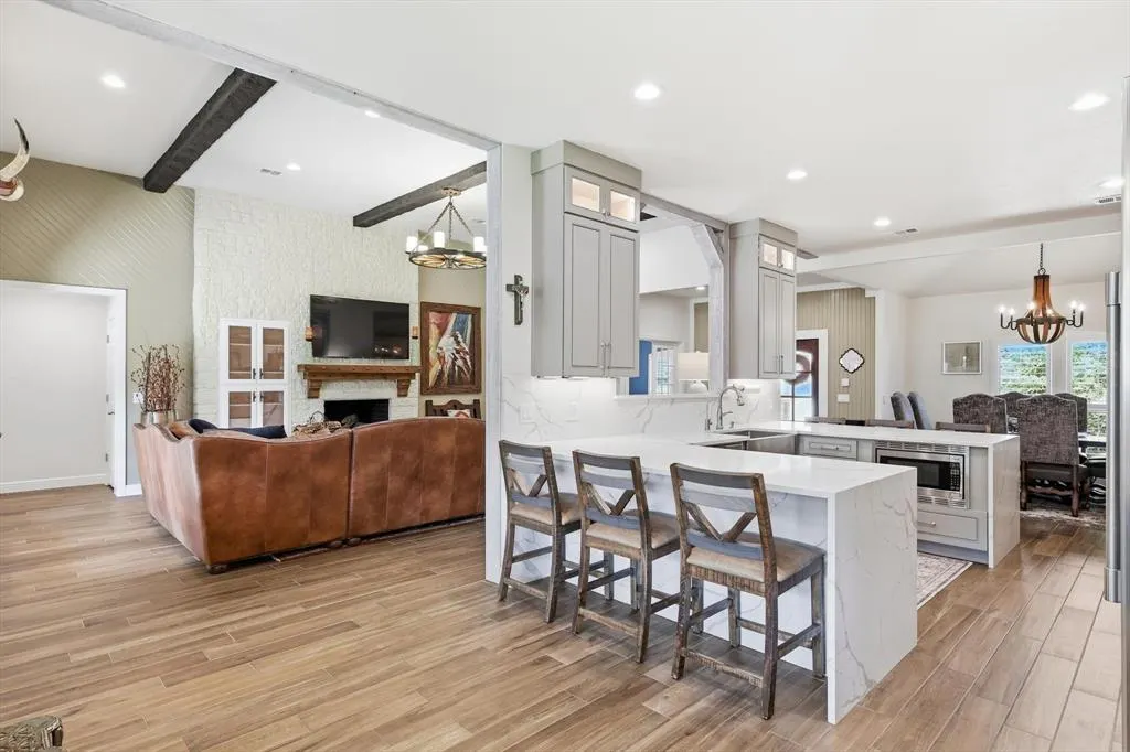 2812 Cobre Valle Lane