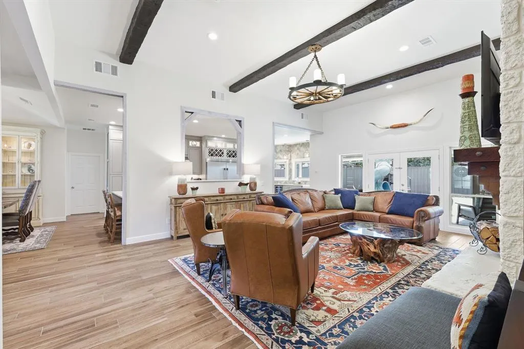 2812 Cobre Valle Lane