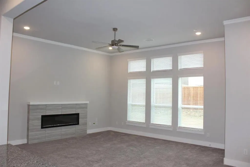 3328 Lake Palestine Road