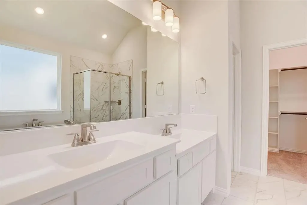 3328 Lake Palestine Road