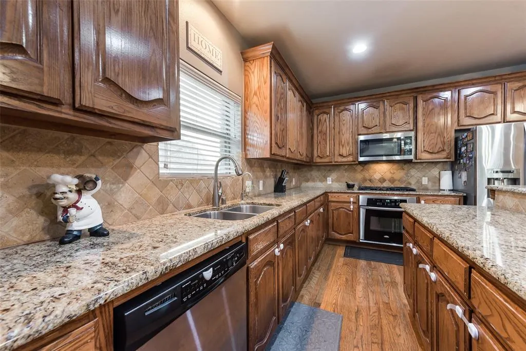 1413 Snowberry Drive