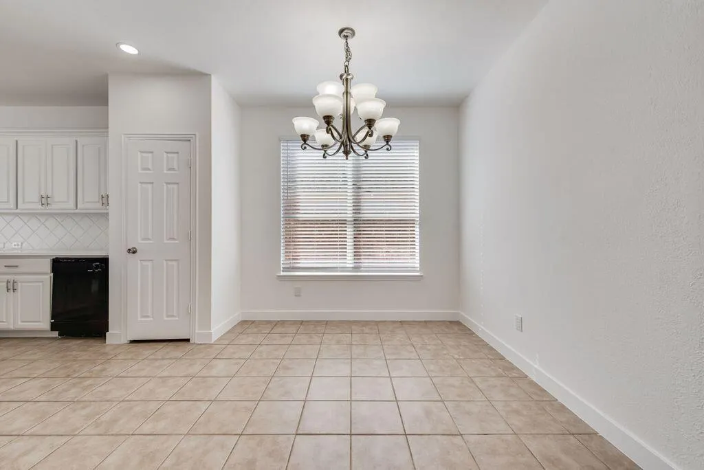 2640 Lake Ridge Drive