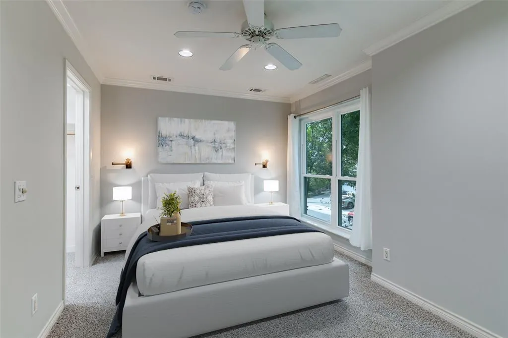 4122 Travis Street, #13