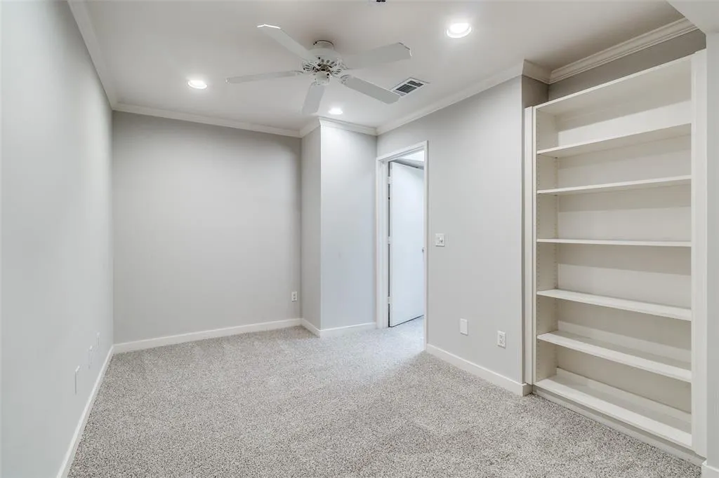 4122 Travis Street, #13