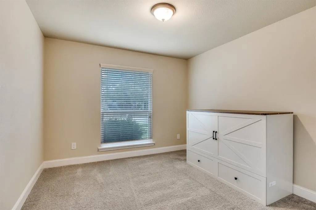 1827 Lake Travis Drive