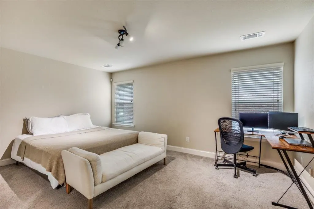 1827 Lake Travis Drive