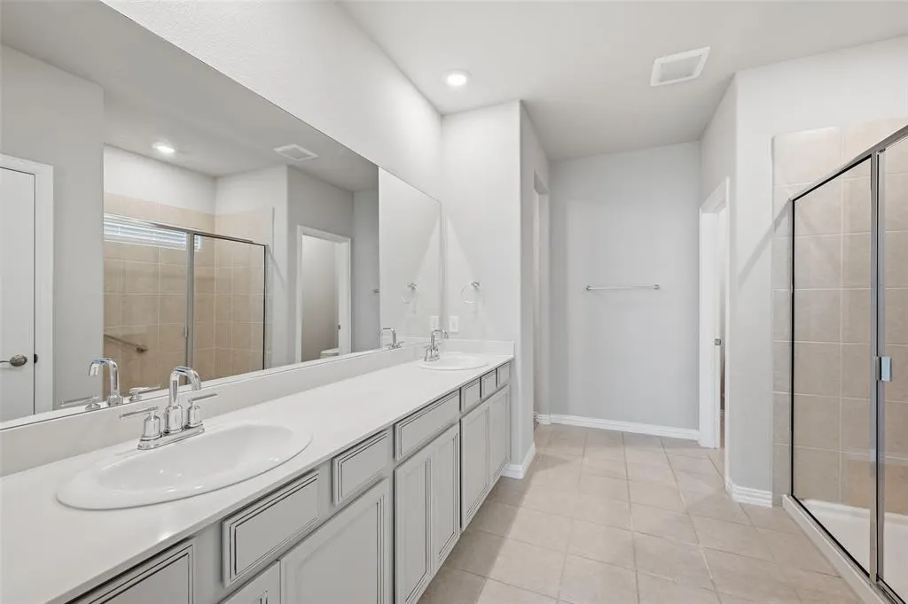 206 Fieldstone Drive