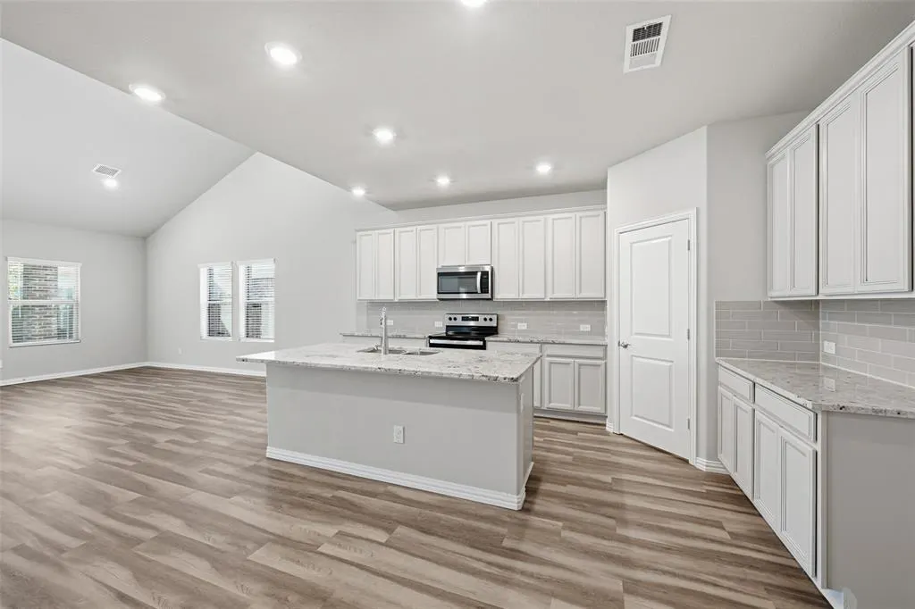 206 Fieldstone Drive